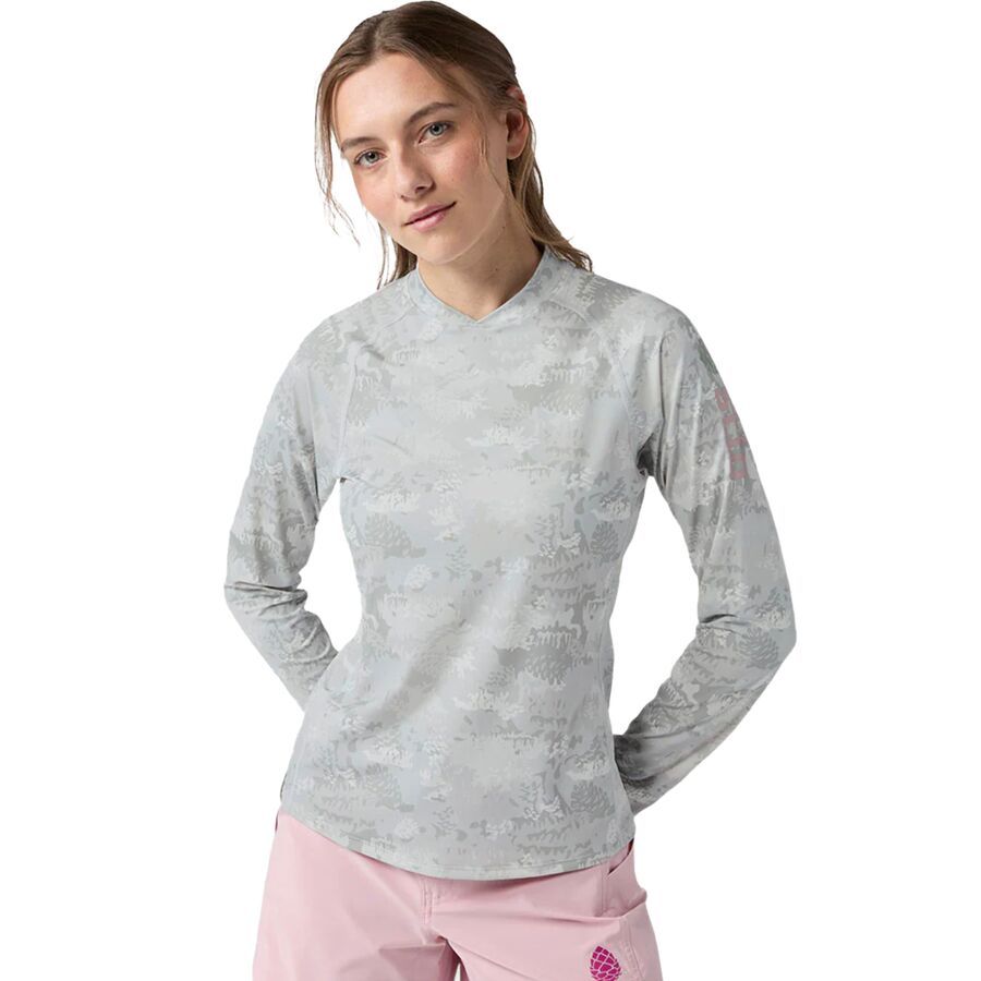 STIO Hylas Long-Sleeve Crew - Women's Quiet Gray Whitebark Camo
