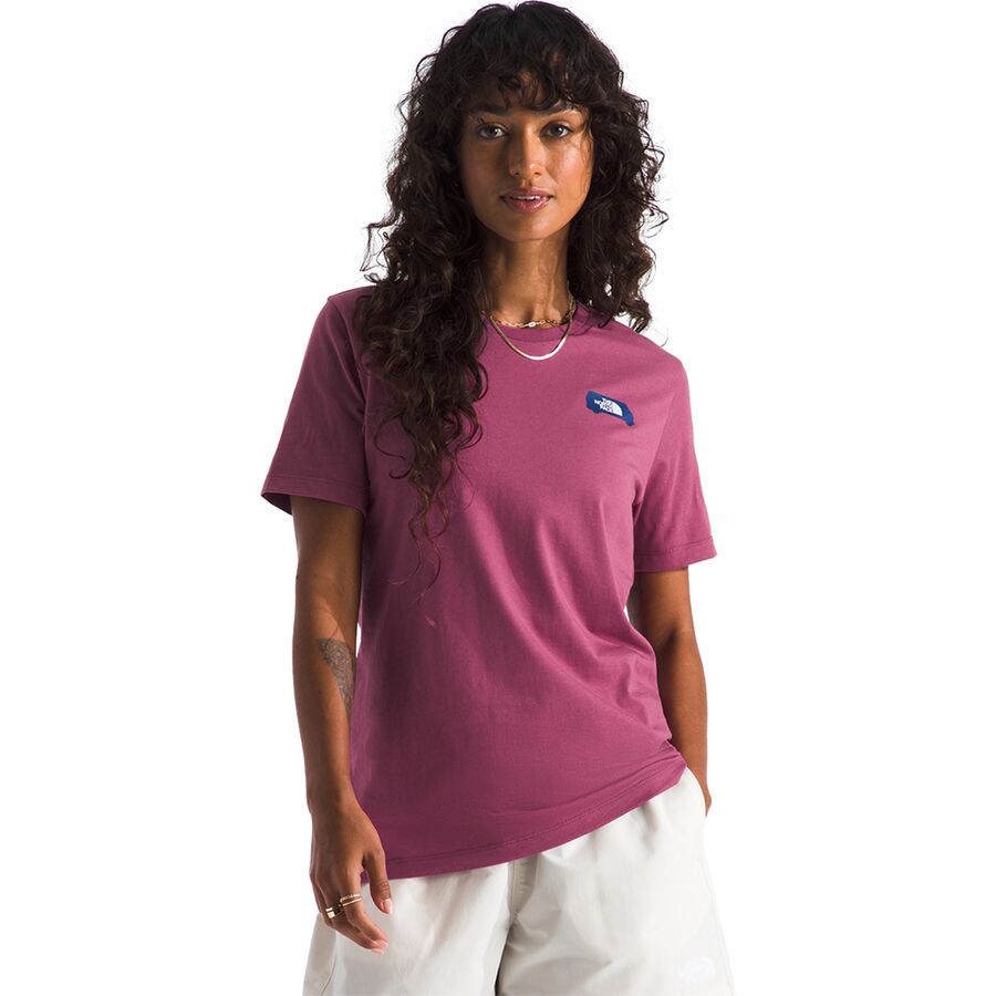 The North Face Short-Sleeve Outdoor Graphic T-Shirt - Women's Cyber Berry