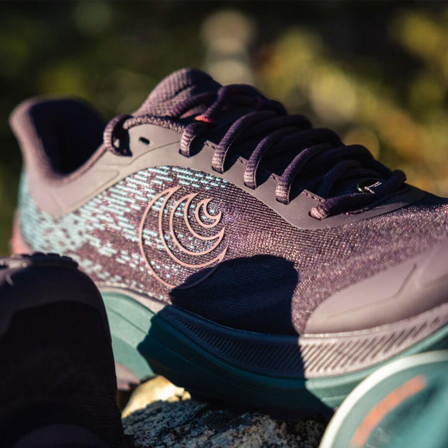 Topo Athletic Ultraventure 4 Trail Running Shoe - Women's Purple/Dark Teal