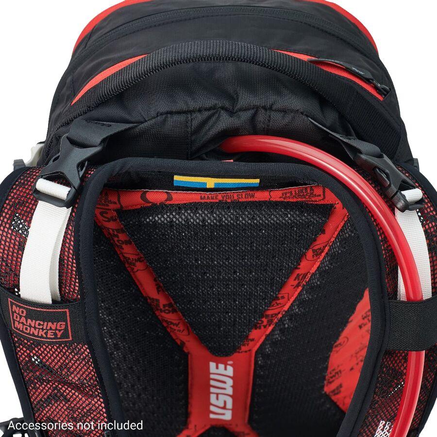 USWE Flow 16L Protector Backpack Carbon Black
